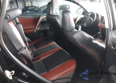 2015 Toyota Rav4 Limited из США, поврежденный, VIN 2T3YFREV6FW197898